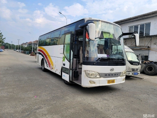 Подержанный используемый транспорт города Rhd Lhd автобуса регулярного пассажира пригородных поездов пассажира Yutong 39 мест
