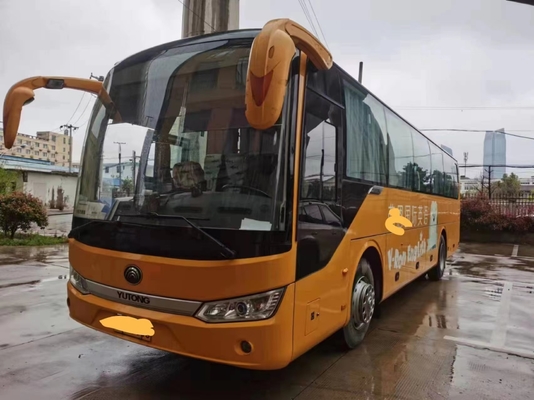 Используемый двигатель Yuchai мест цвета 60 автобуса ZK6115 схвата роскошных тренеров подержанный молодой желтый
