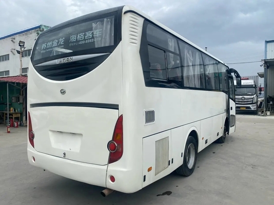 Используемые места автобуса 30 пассажира герметизируя AC плана мест двигателя 2+2 Yuchai окна использовали более высокое KLQ6755