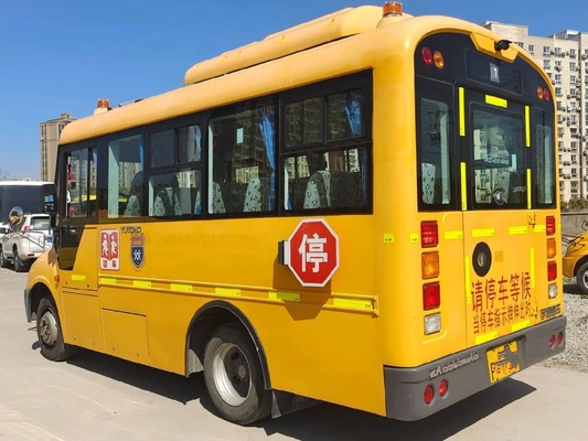 Окно подержанного двигателя мест цвета 27 школьного автобуса желтого переднего сползая с A/C используемым автобусом ZK6609 Yutong