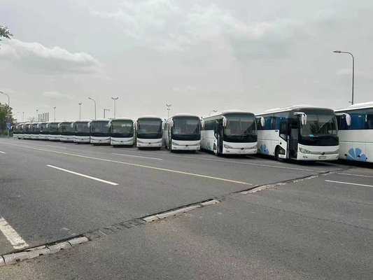 Используемые места цвета 50 роскошного автобуса белые листают весна двигателя двери 2018 год автобус ZK6119 Yutong руки среднего редкого 2-ой