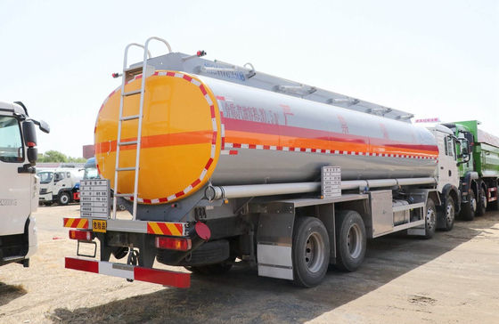 Использованный контейнер для нефти 30000 литров Howo T5G Нефтяной танкер Грузовик 4 оси кабины с спальным