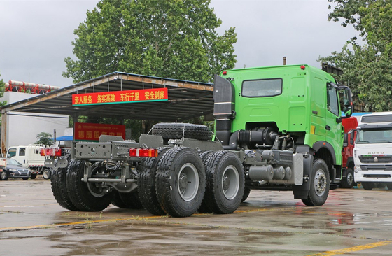 6*4 поставщики грузовиков Sinotruck Howo T7H Зеленый цвет 6 цилиндров 400 лошадиных сил Мощный двигатель