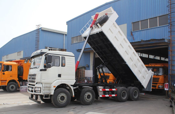 Доставка грузовика 8*4 Shacman Tipper M3000 грузоподъемностью 30 тонн