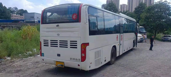Используемая модель KLQ6129 автобуса тренера использовала километр более высокого шасси двойных дверей автобуса пассажира мест автобуса 53 хорошего стального низкий