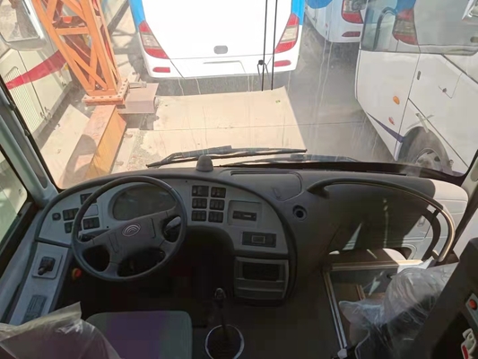 46 используемый местами автобус тренера Yutong ZK6110 используемый автобусом 2014 автобус пассажира управления рулем LHD года 100km/H