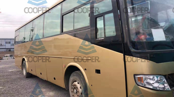 Используемый общественный транспорт Yutong использовал дизельный автобус города LHD использовал автобус двигателя 51 места передний