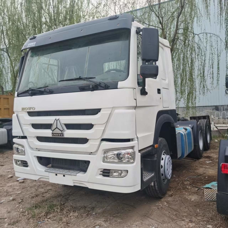 Сверхмощные 10 колес подержанное Sinotruck Howo использовали тележку трактора с двигателем Weichai