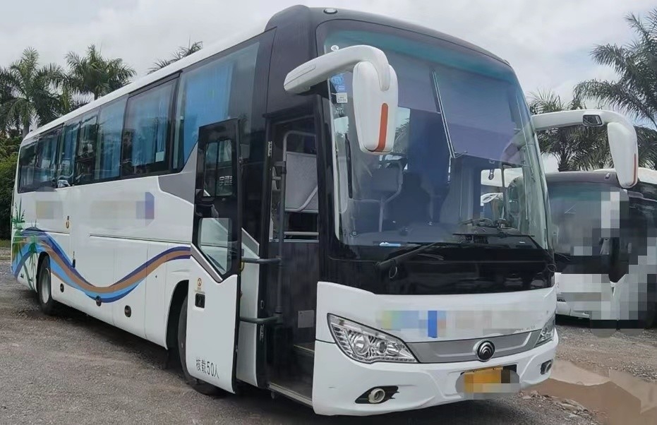 Yutong используемое Zk6120 везет аксессуары на автобусе автобуса тренера 50seats 90% новые для мест