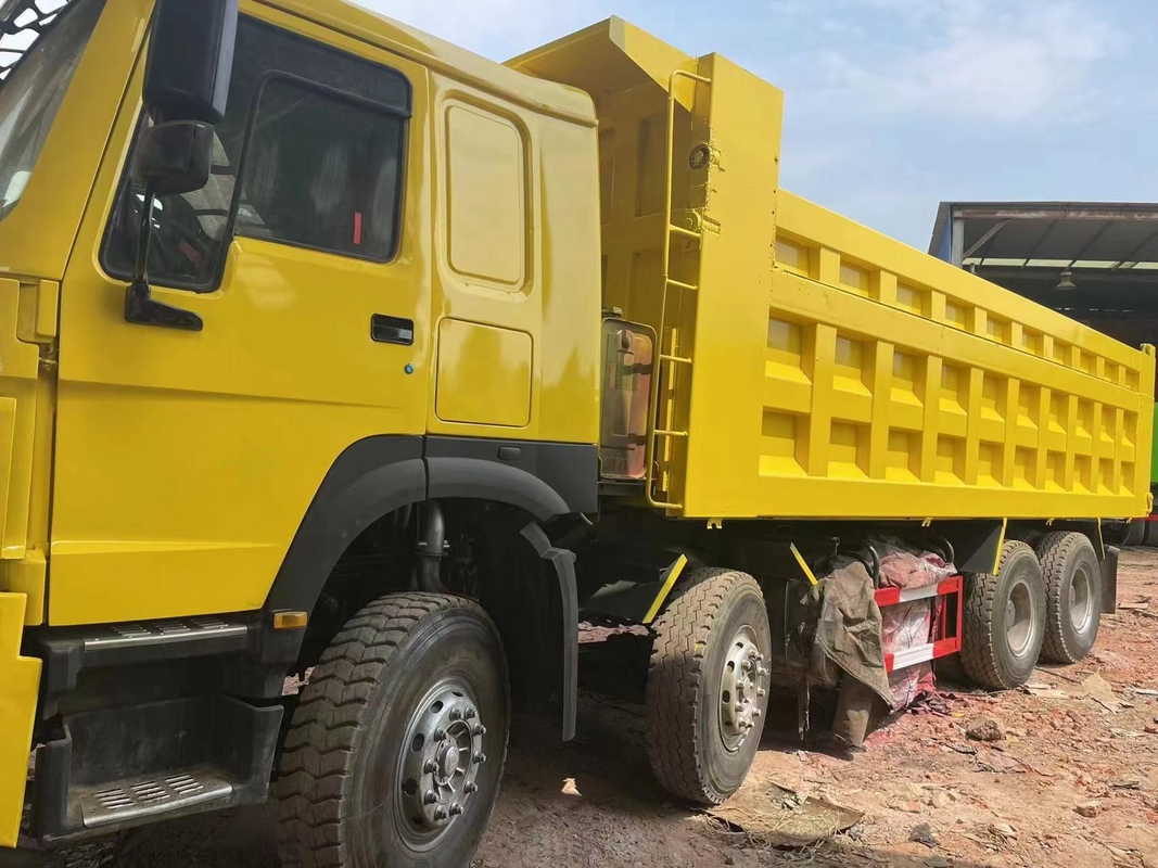 8*4 использовало самосвал 40ton Мицубиси Fuso 12 катит подержанную тележку с 380HP