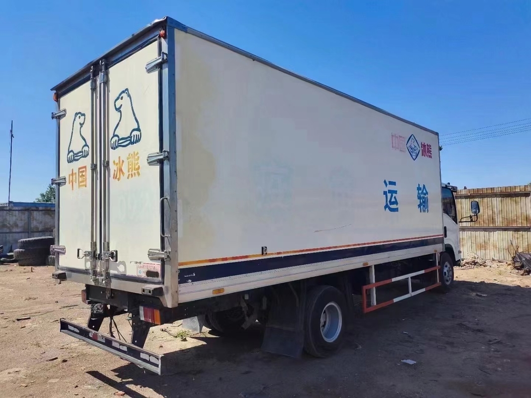 Van Refrigerated ISUZU 130P 89kw использовал транспортное средство дизельное 98km/H холодовой цепи корабля