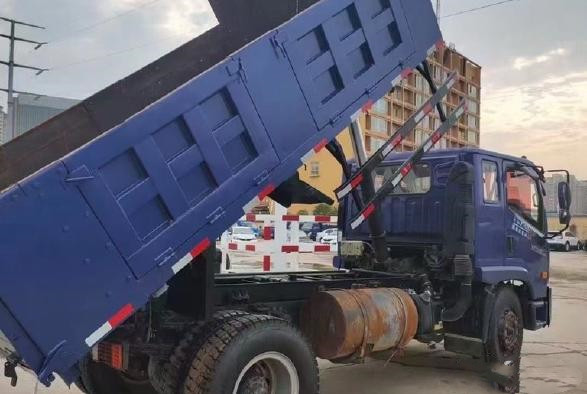 Tipper Dumper самосвала Foton Forland 4X2 небольшой с емкостью 8ton для продажи