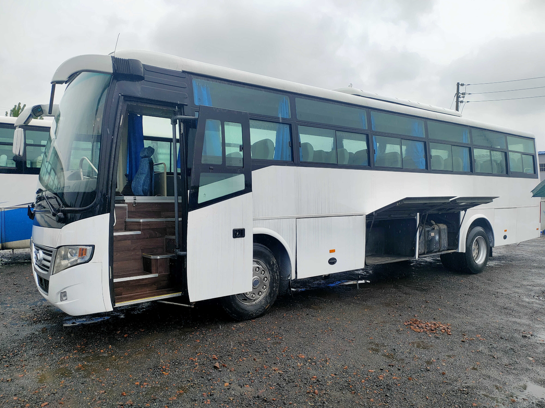 Правое окно используемое Yutong автобуса Zk6112d привода большое багажа кабины Silding 2+2layout 53seats