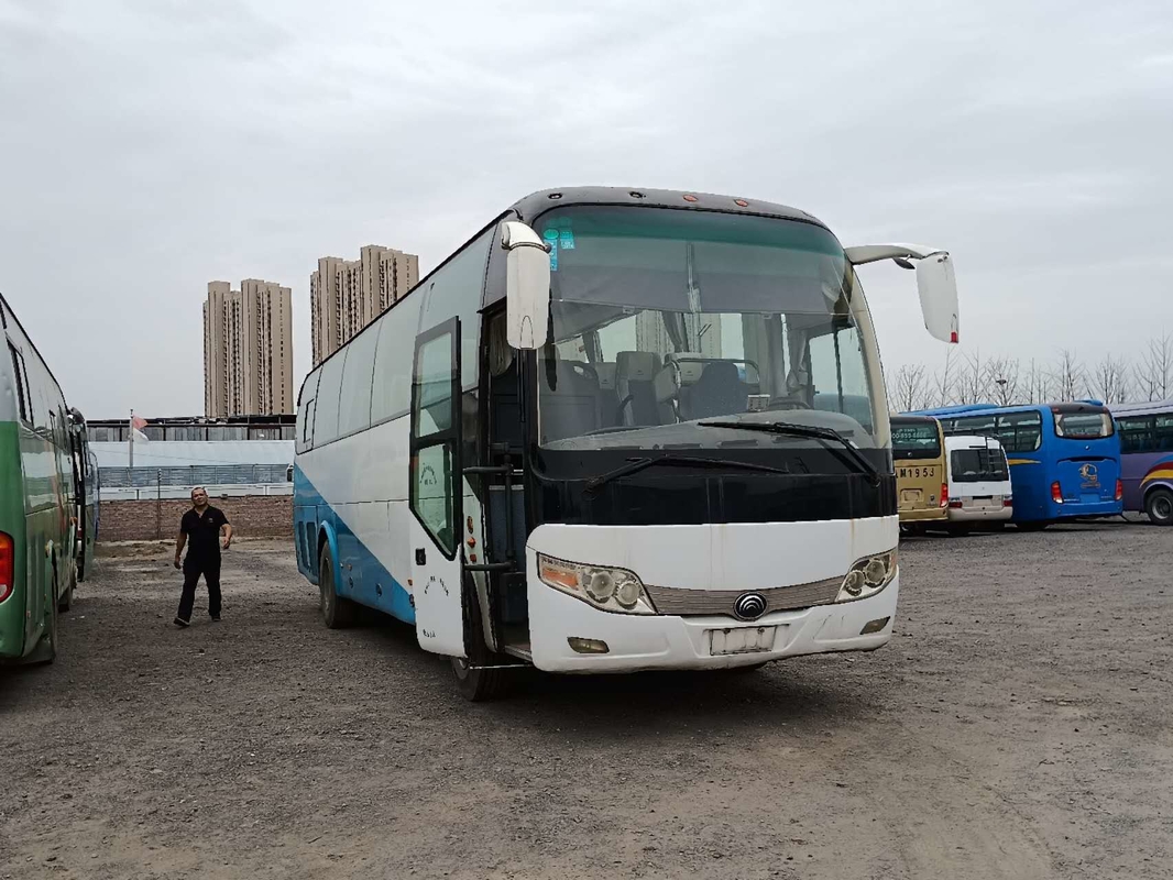 Правый тренер путешествия двигателя зада автобуса Zk6110 автобуса 49-51seater Yutong управления рулем подержанный