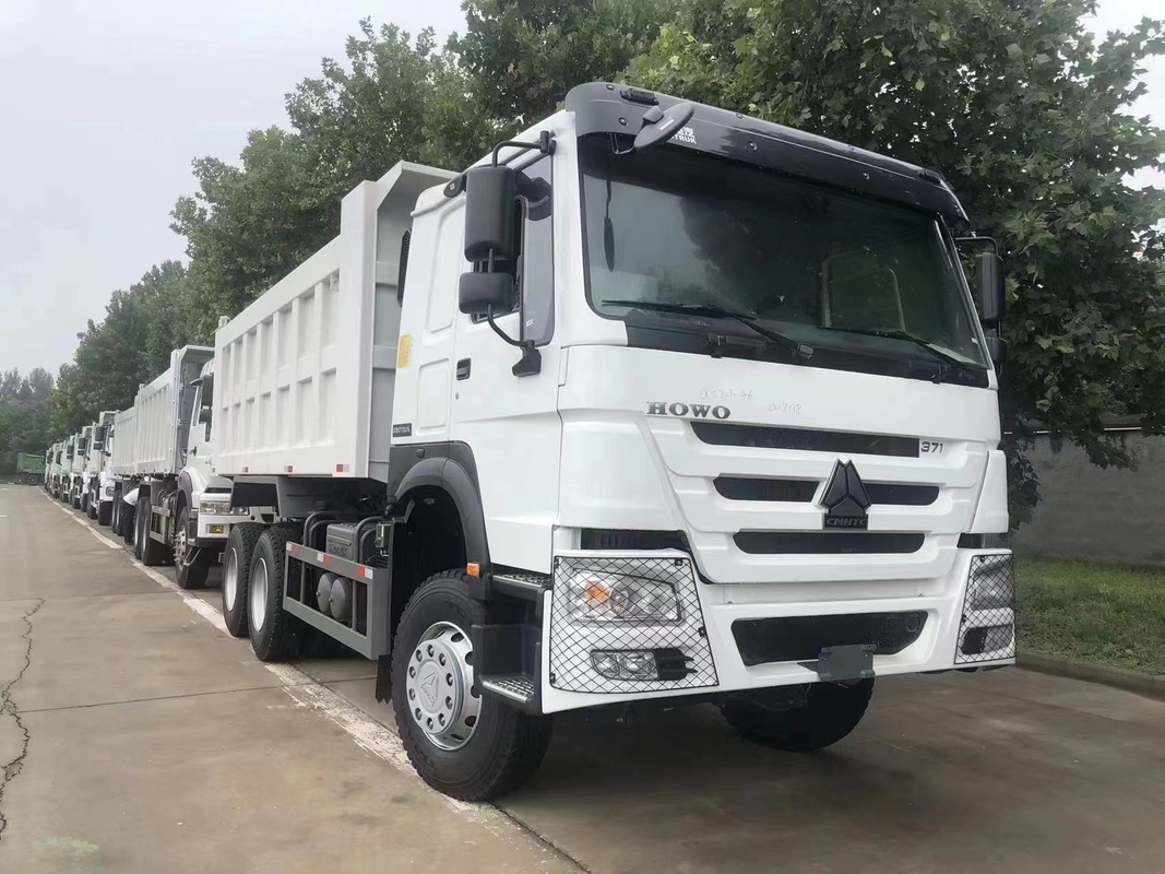 371/375hp использовало управление рулем левой стороны тележки Tipper сброса в двигателе WD615.47 евро II запаса