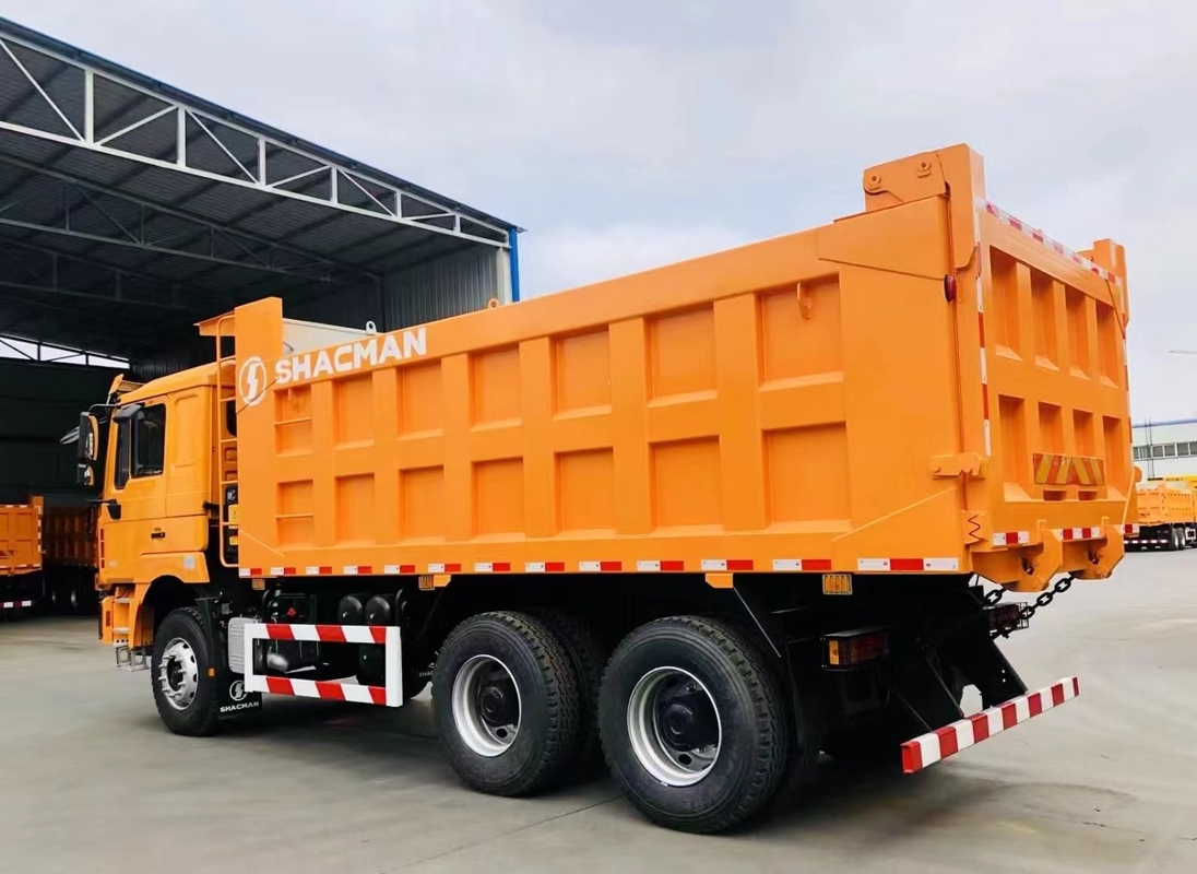 Новый самосвал F3000 6*4 WP10. Привод масляного бака тележки Tipper 400L двигателя правый
