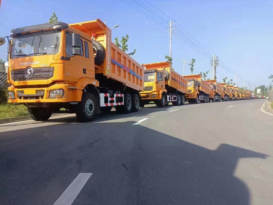 Новый самосвал F3000 6*4 WP10. Привод масляного бака тележки Tipper 400L двигателя правый
