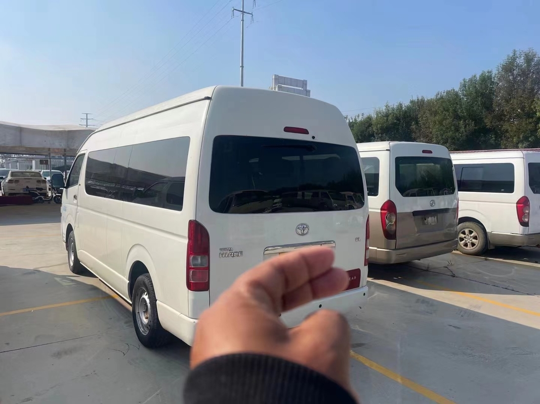 2017 автобус Тойота Hiace года 13 используемый местами мини с передачей переднего двигателя ручной