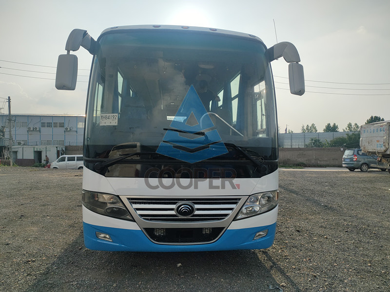 2014 год 53 Сеатер Ютонг использовал автобус ЗК6112Д РХД управляя новым кондиционером места