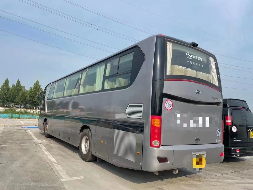 Автобус Kinglong Cummins разделяет автобус XMQ6129 Vip роскошный дизельный междугородний автобус 53seater для Африки