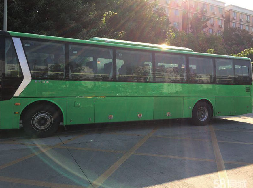 Места регулярного пассажира пригородных поездов 54 Kinglong автобуса тренера пассажира Rhd Lhd используемые городом подержанные 218 Kw