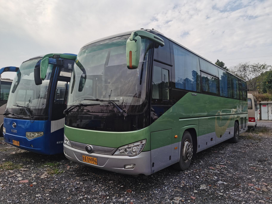 Роскошным автобус транспорта пассажира Yutong автобуса тренера подержанным используемый автобусом для продажи