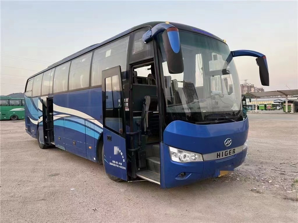 Роскошным евро используемое автобусом пассажира Kinglong мест автобуса 49 тренера подержанным автобуса для продажи 3