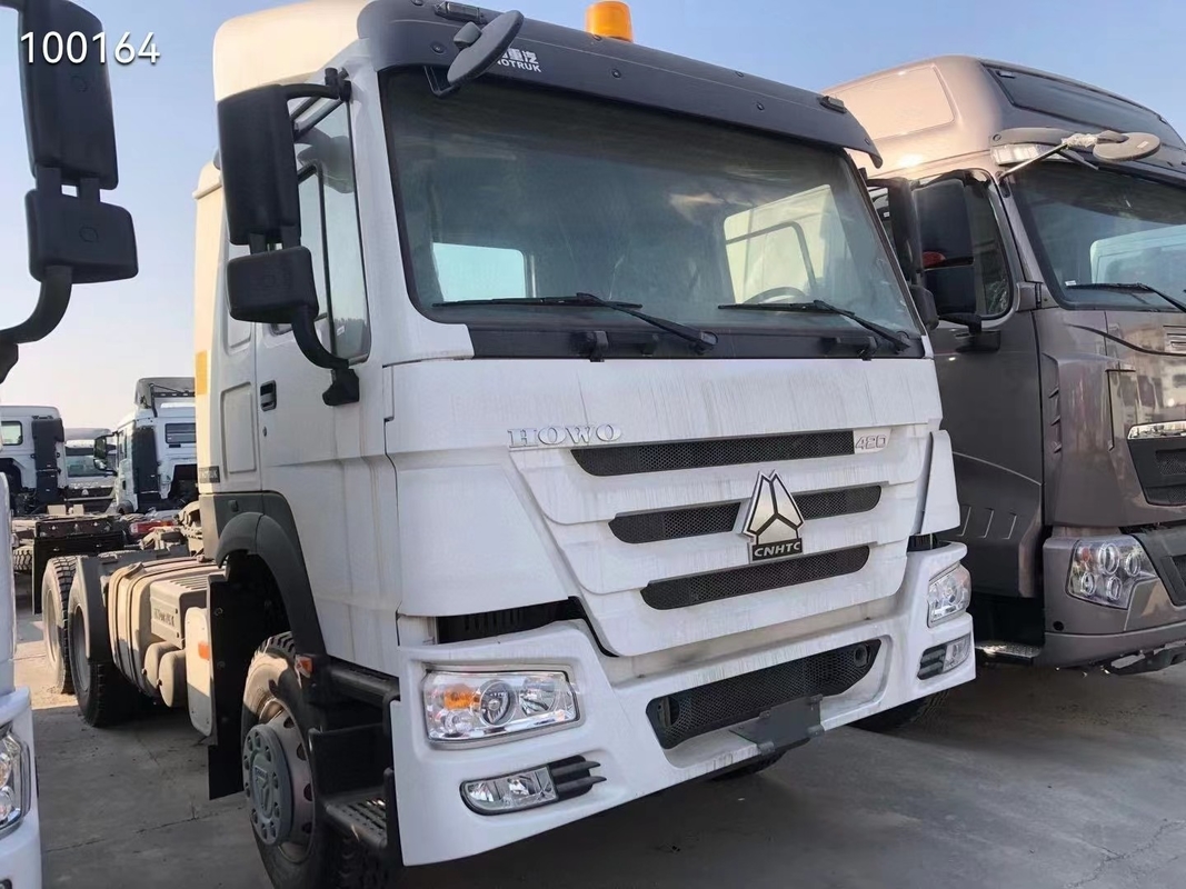 Используемое управление рулем тележек 6*4 371hp Howo левое использовало тележку блоков трактора Sino