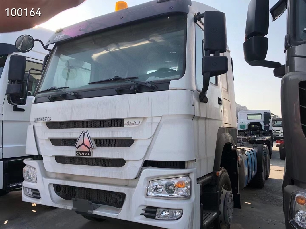 Используемое управление рулем тележек 6*4 371hp Howo левое использовало тележку блоков трактора Sino