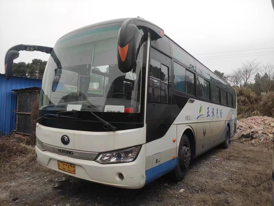 Используемый права автобуса руки автобуса Yutong 2+3layout 59seater тренеров мотора автобус большого 2-ого управляя
