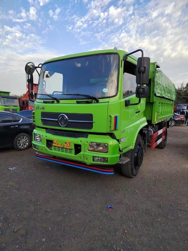 Выведенный используемый Dumper бренда 4x2 Dongfeng самосвала использовал самосвалы светлой обязанности