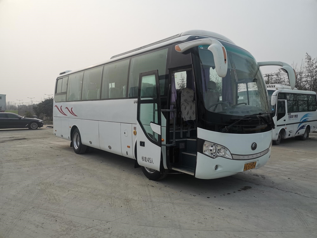 Подержанное окно ZK6888 уплотнения двигателя 162kw автобуса 45seats 2+3layout Yuchai Yutong автобуса