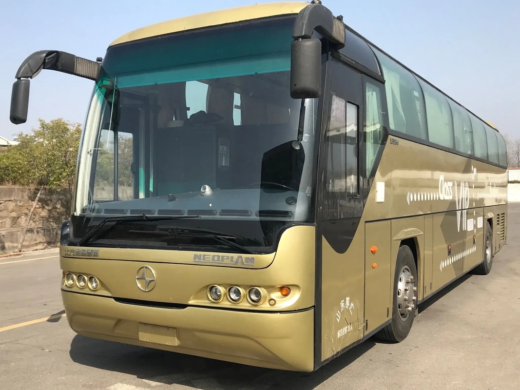 Используемый туристический автобус использовал северный двигатель Wechai двери путешествия 39seats Moddle автобуса Bfc6120t роскошный