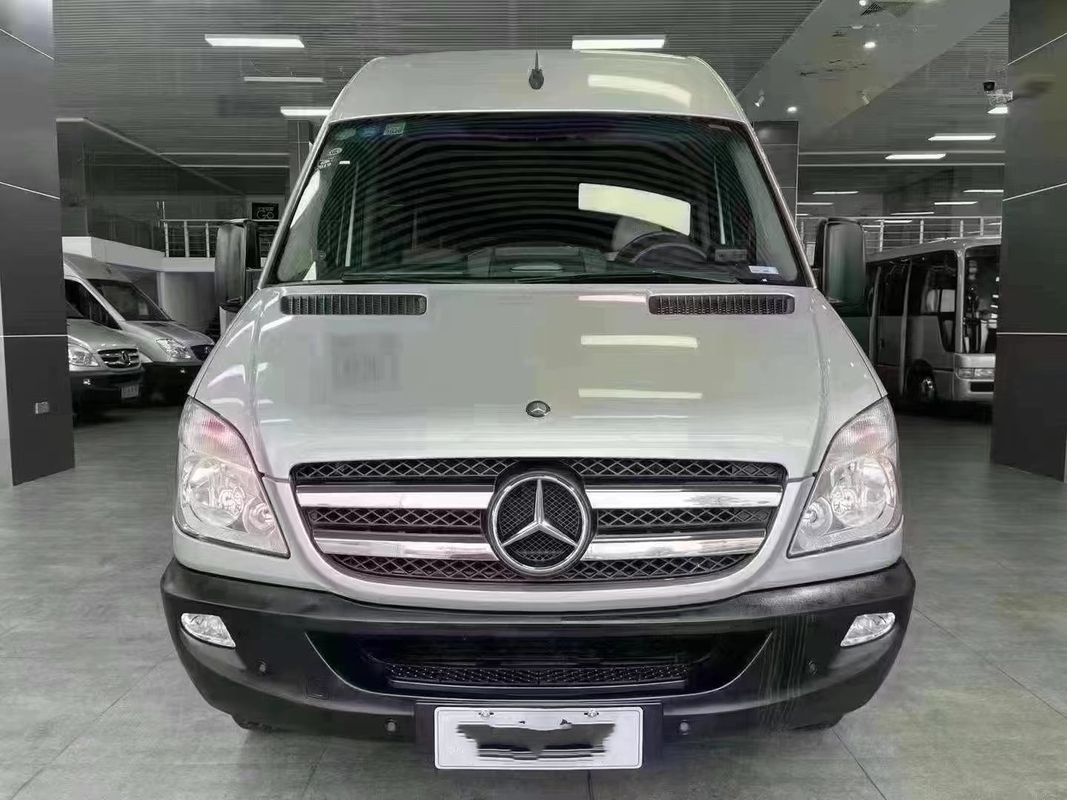 Подержанным 17 корабль Benz FA6710 минибуса Seater первоначальным используемый двигателем дизеля универсальный