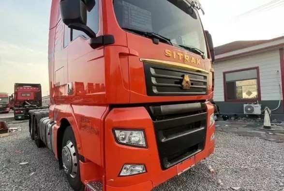 Используемые дизельные цилиндры режима 6 привода тележки 540hp 6×4 трактора Sinotruck Sitrak тележек в линии