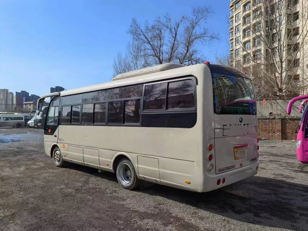Используемый двигатель Yuchai фронта автобуса пассажира автобус сползая Windows Yutong 2017 год подержанный 27 мест