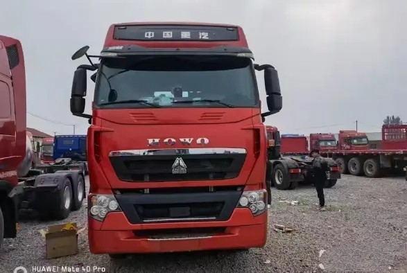 2-ые трейлеры руки 3 автошины красных цвета 10 прицепа для трактора режима 460hp HOWO привода мест 6×4