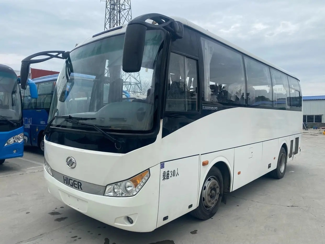 Используемые места автобуса 30 пассажира герметизируя AC плана мест двигателя 2+2 Yuchai окна использовали более высокое KLQ6755