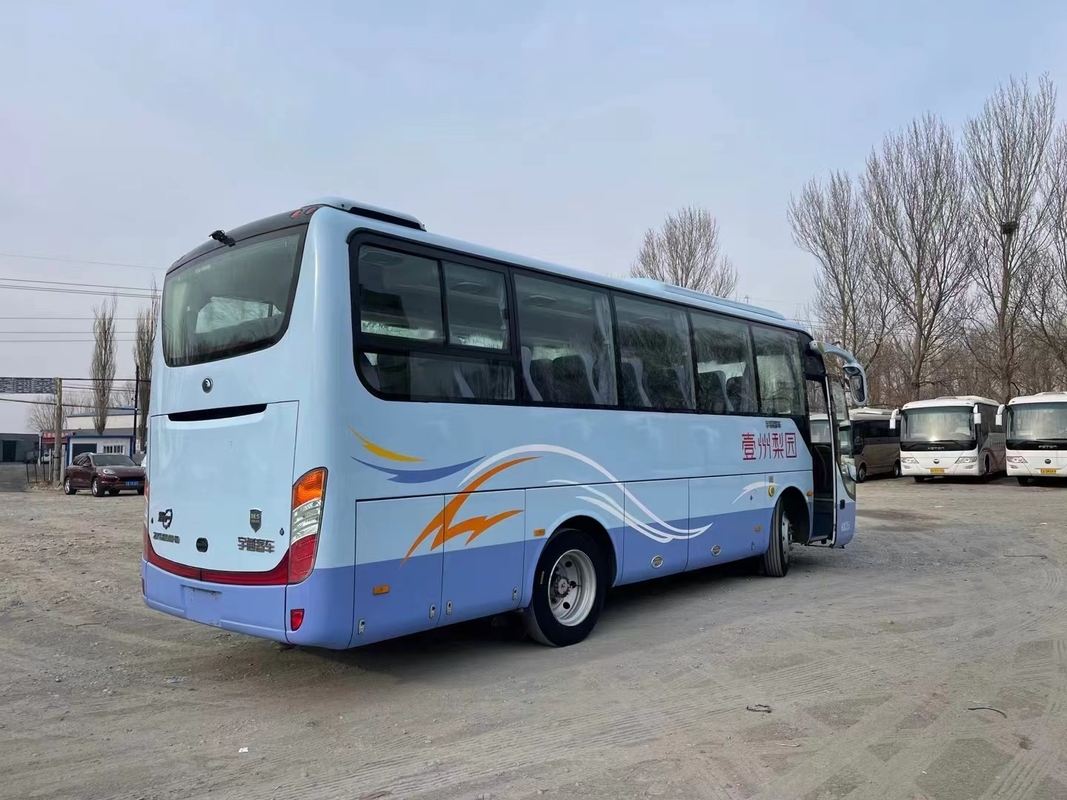 Используемый автобус перехода вышел руке мест ручного привода 35 2-ой молодой автобус ZK6808 схвата одиночная дверь 8 метров