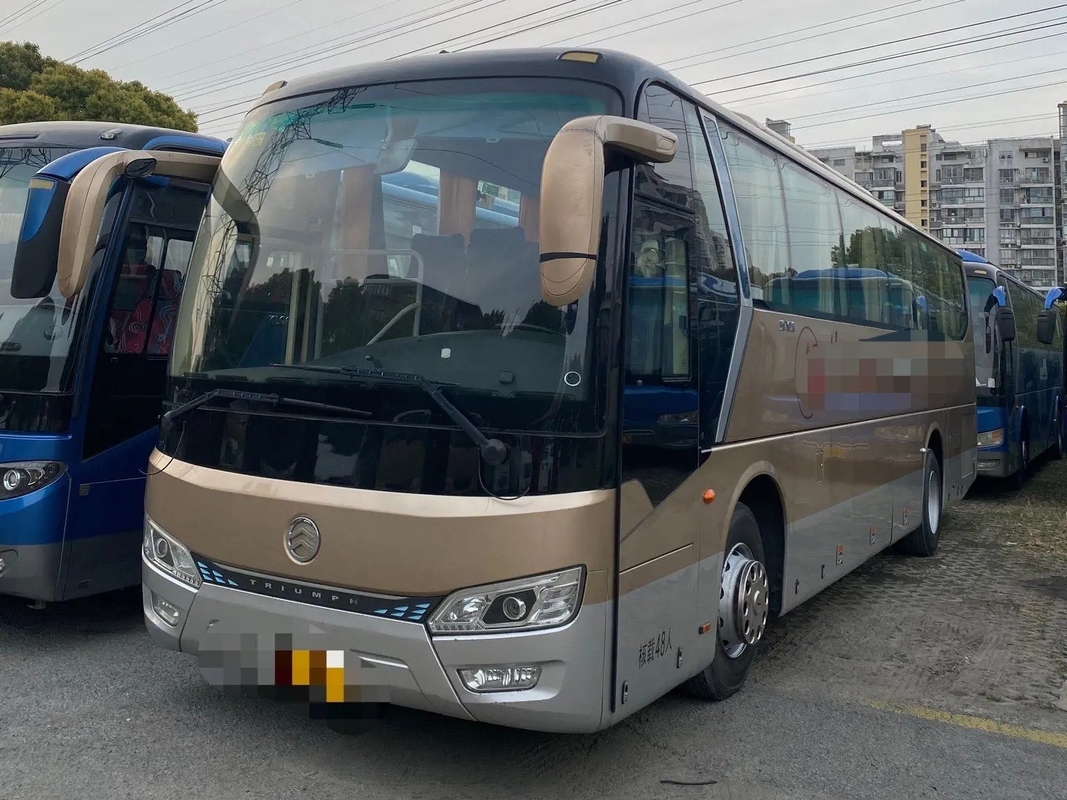 Используемый автобус 90% новые 48 тренера усаживает двигатель 100km/h дракона XML6112 Weichai 2-ого ручного привода золотой