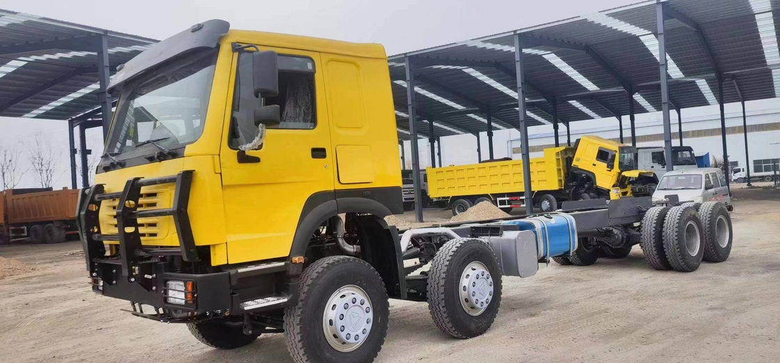 Используемое шасси тележки груза Sinotruck Howo режима привода тележек 8×4 груза 11 метр длиной 12 автошины