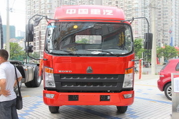 Используемый вес загрузки тележки груза Sinotruck Howo тележек топлива 8-10 4×2 привода тонн привода режима правого
