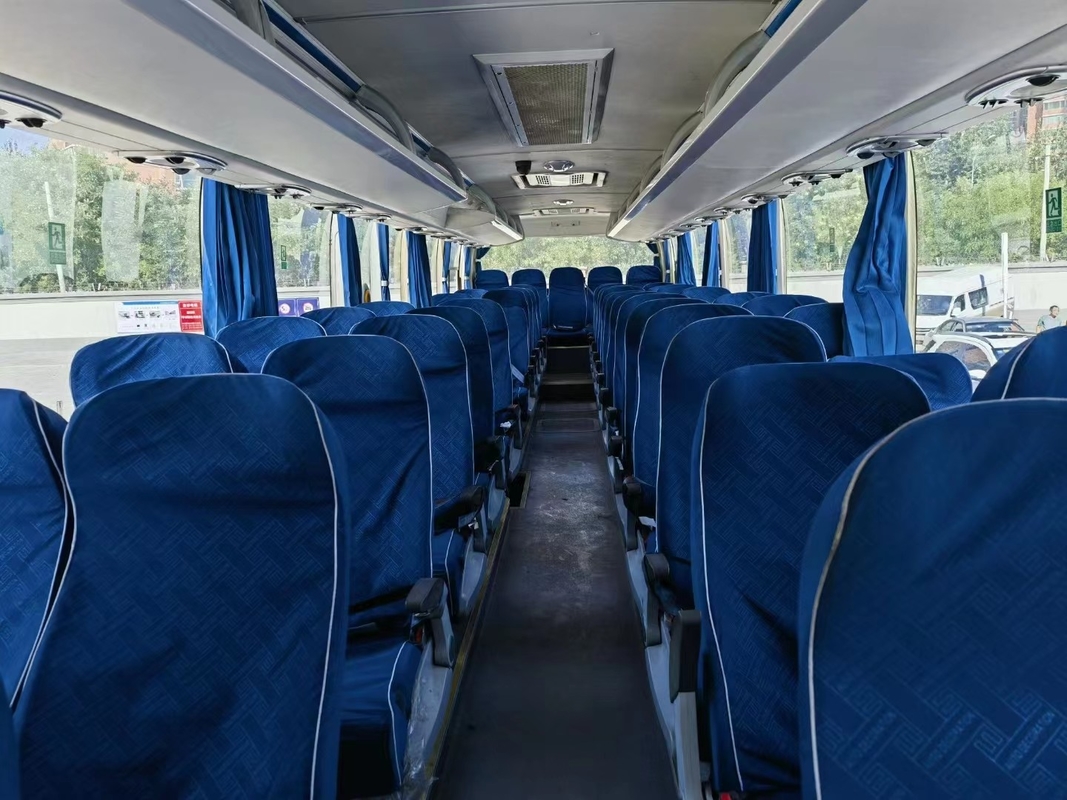 Молодые места цвета 53 автобуса ZK6112 схвата белые 12 метра автобуса тренера руки длинного кондиционера двигателя 336hp Weichai 2-ого