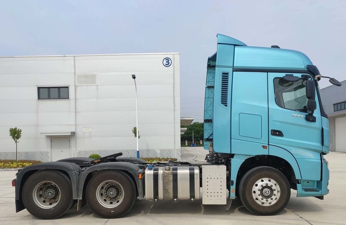 Zf коробка передач Amt 560 л.с. Подержанные грузовики с топливом Beiben Horse Head 6*4 Drive Mode 3 оси