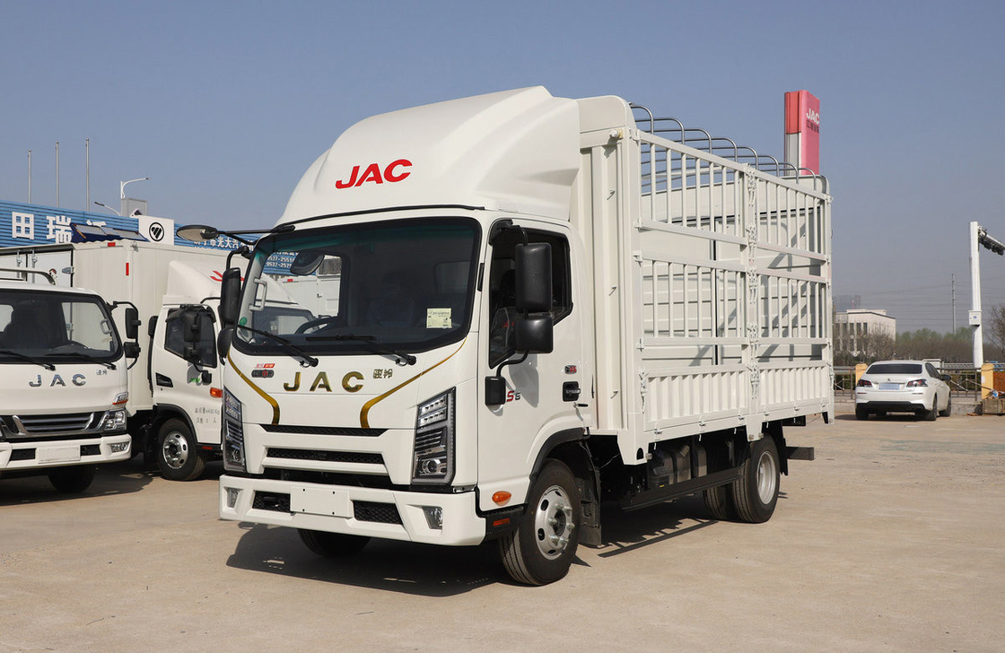 Подержанные грузовики из Китая JAC S6 модель 4 * 2 легкий грузовик Cummins двигатель 160 л.с.