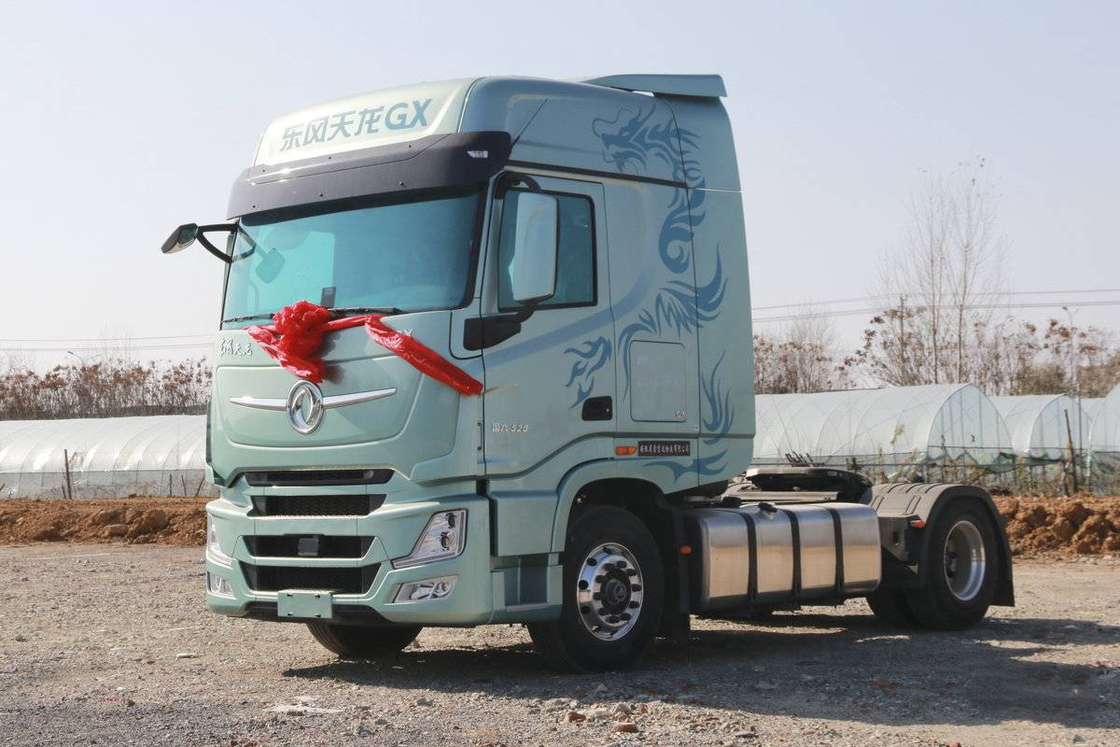 Нагрузчик Eaton 12-я передача Dongfeng GX 4 * 2 тяга масса 35 тонн 480 лошадиных сил тяжелый грузовик