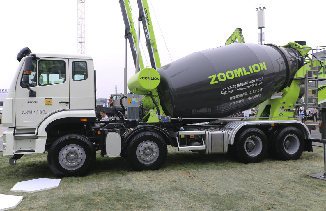 Грузовик для смешивания бетона Гана Hohan J5G 8*4 Шасси Zoomlion Tanker 8M3 Дизельный двигатель 310 л.с.