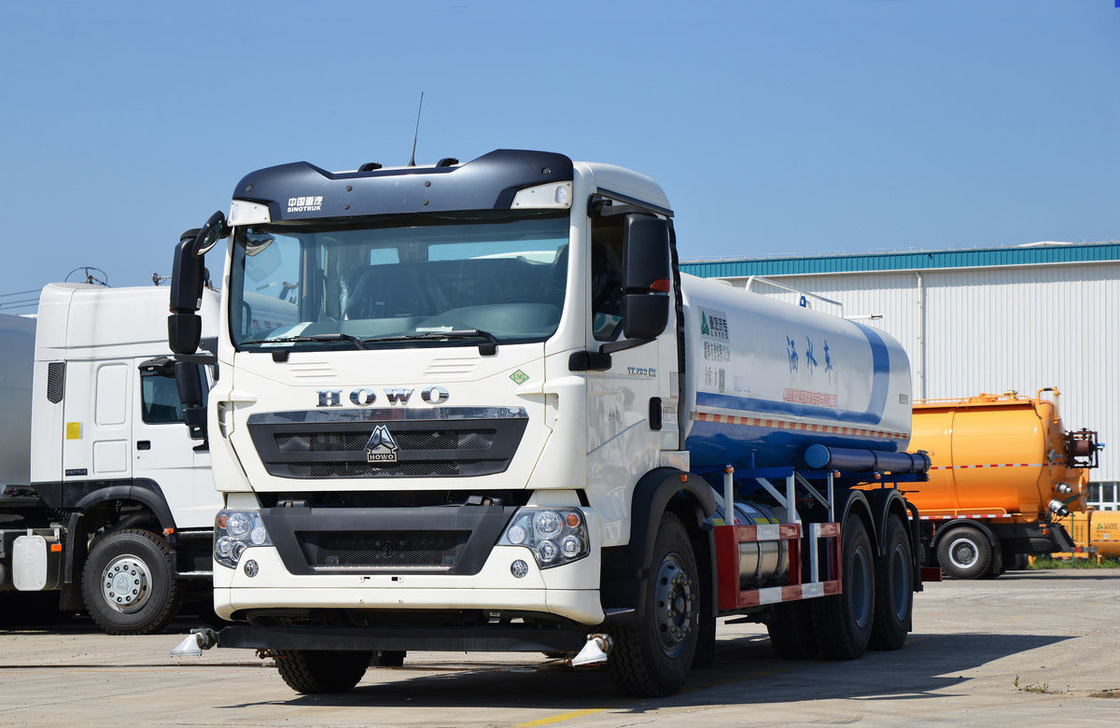 Водосборный грузовик Howo 6*4 Sinotruck 10 колес СПГ 260 л.с. двигатель 14 кубических танкеров LHD/RHD