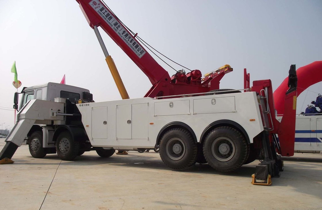 Буксир китайской марки Sinotruck Howo 8*4 один к одному буксир 6-12 тонн Евро 3 выброс