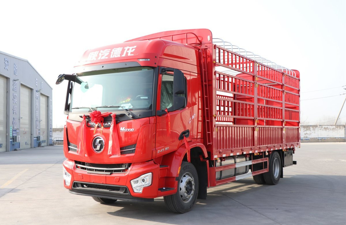 Грузовые грузовики Shacman M6000 4*2 Грузовик Weichai 245hp Двигатель 8 скоростей Ручной